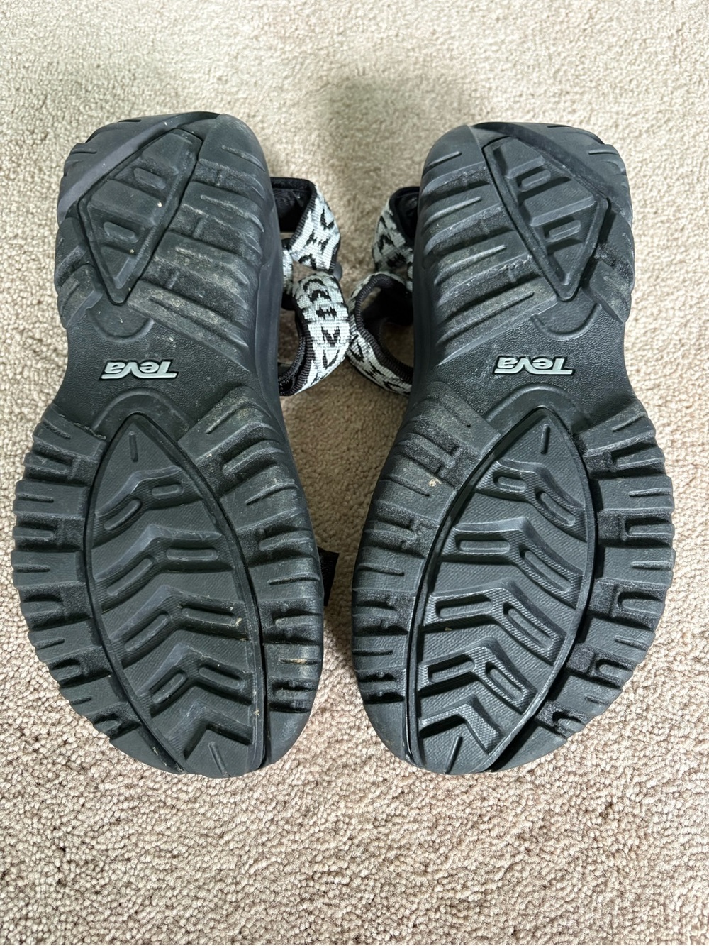 Teva Hurricane 4 Sport Sandal Size 8 - Picture 4 of 6